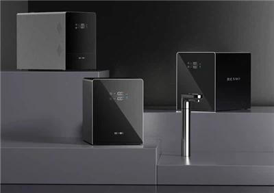 Robinet chaud avec eau gazeuse